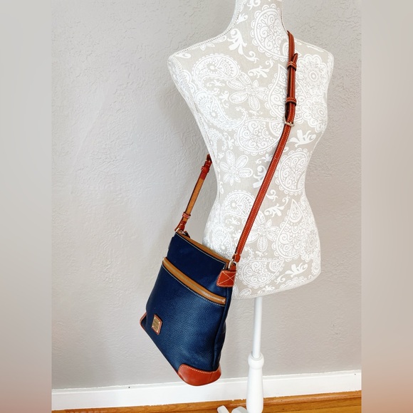 Dooney and Bourke Navy Blue Pebbled Leather Crossbody Double Zip Brown Accents